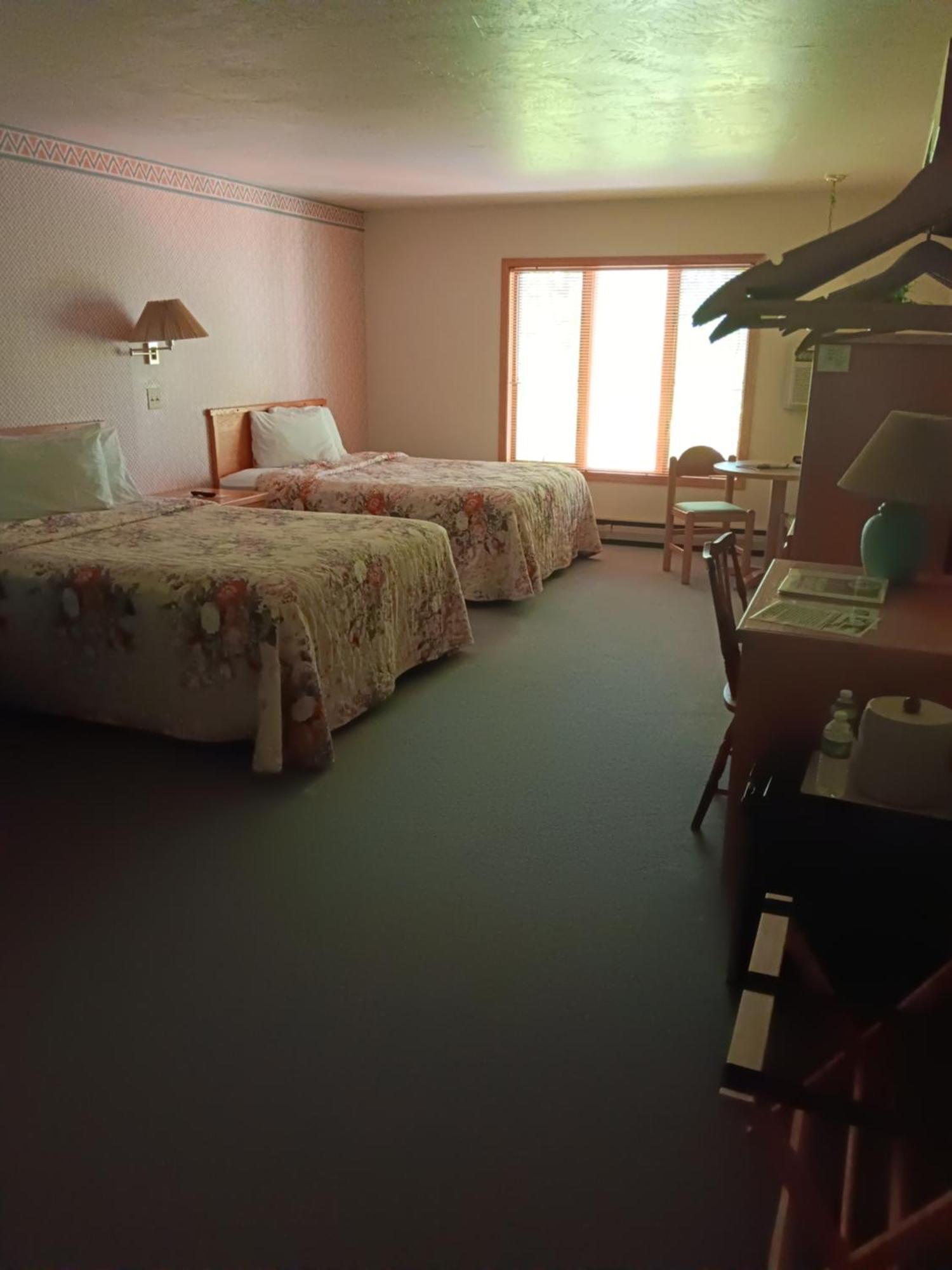 White Birch Inn Sturgeon Bay Buitenkant foto