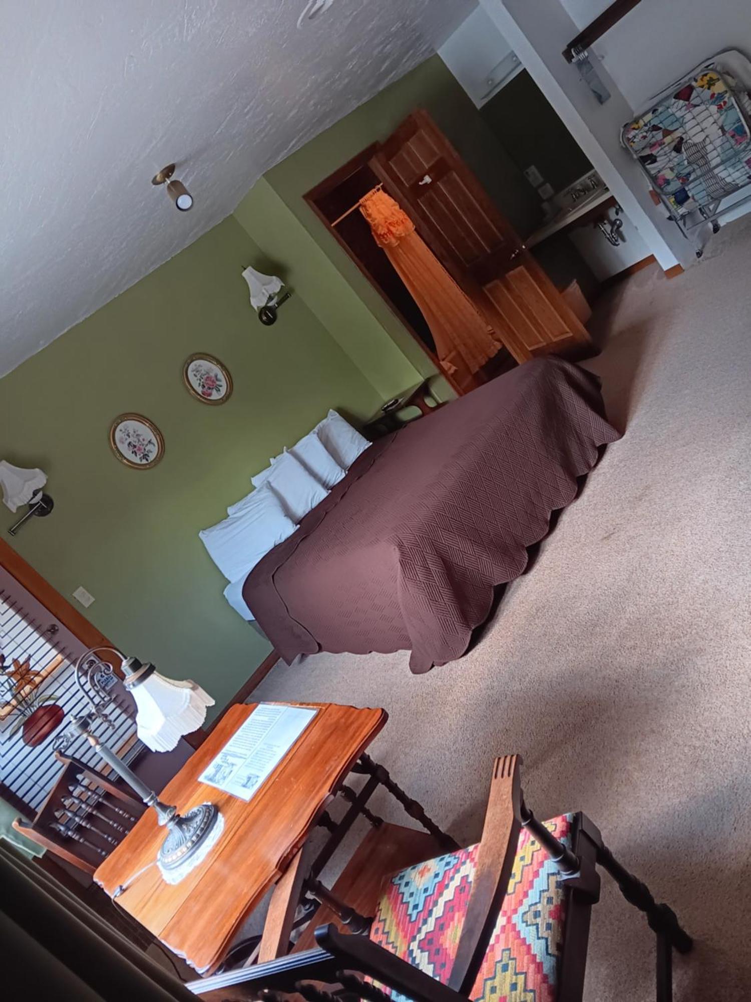 White Birch Inn Sturgeon Bay Buitenkant foto